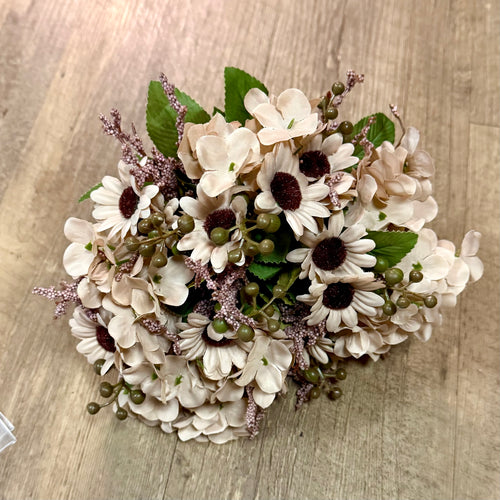 AGER100-L 15 Beige Pink, Mini Daisies