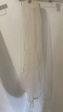 Load image into Gallery viewer, WILSON-B Creamy/Ivory Veil, Beaded Trim