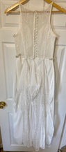 Load image into Gallery viewer, GATE200-B High Neck White Lace Gown. Size 6