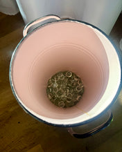 Load image into Gallery viewer, REES100-F 12” Pink Tin Flower Bucket