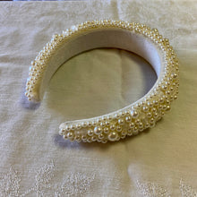 Load image into Gallery viewer, LEME100-F Pearl Headband