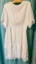 Load image into Gallery viewer, THOMPSON-M Waisted, V-Neck White Dress. NWT Size 2x