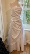 Load image into Gallery viewer, GASTON-B Strapless, White Satin Gown. Size 10
