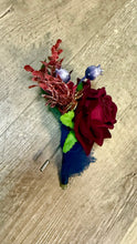 Load image into Gallery viewer, MCNE100-I Burgundy &amp; Navy Boutonnière