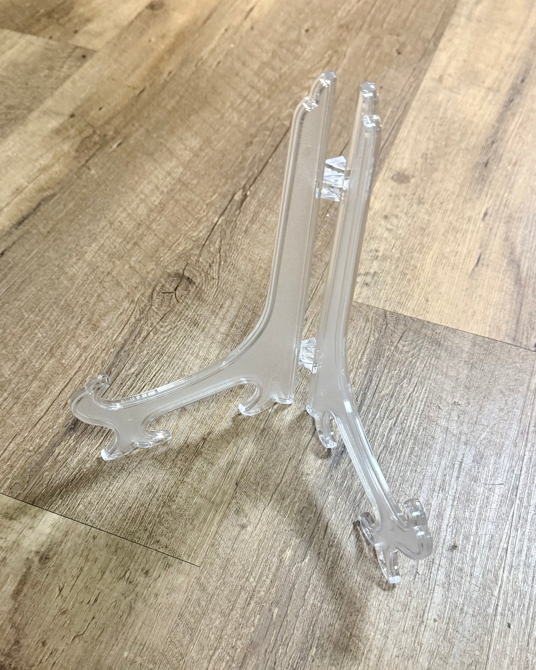 REES100-BW Clear Table Easel