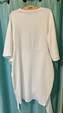 Load image into Gallery viewer, THOMPSON-G Bell-Sleeve White, Bodycon Dress. Size 14