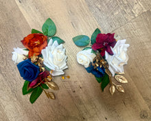 Load image into Gallery viewer, SMEG100-AU Burgundy &amp; Navy Wrist Corsage