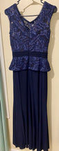 Load image into Gallery viewer, ZAFF100-J Navy Blue Lace Gown. Size 6