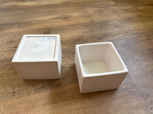 Load image into Gallery viewer, BENN100-X White Ceramic, Square Vase