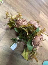 Load image into Gallery viewer, AGER100-N 17 Brown Peonies