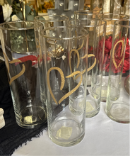 Load image into Gallery viewer, CHAR100-AE 9.5” Gold-Heart Cylinder Vase