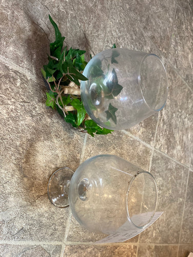 BEEN100-E Brandy Glass Vase