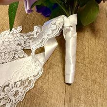 Load image into Gallery viewer, HENZ100-B Purple &amp; White Bridal Bouquet