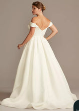 Load image into Gallery viewer, LEGO200-I NWT Off-the-Shoulder Ivory Satin Gown. Size 20W