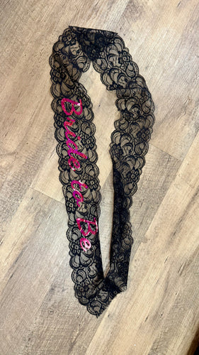 SMEG100-Y Black Lace “Bride to be” Sash