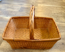 Load image into Gallery viewer, SMEG100-DM Wicker Picnic Basket