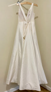 ZAFF100-A Ivory Satin Gown. Size 10