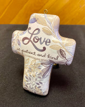 Load image into Gallery viewer, BEAN100-M CORINTHIANS 13:4 Cross Decor