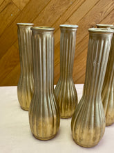 Load image into Gallery viewer, SMIT900-D 6 Gold Vases