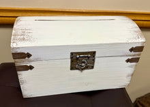 Load image into Gallery viewer, CLOUSER-C Whitewash Card Box