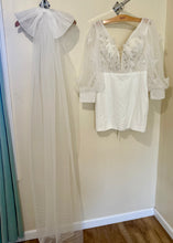 Load image into Gallery viewer, SMEG100-CK Short White Dress, Sheer Sleeves. Size L/XL