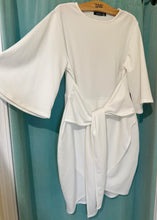 Load image into Gallery viewer, THOMPSON-G Bell-Sleeve White, Bodycon Dress. Size 14
