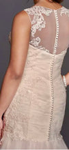 Load image into Gallery viewer, BATE-A Ivory Tulle, Fit &amp; Flare Gown. Size 6