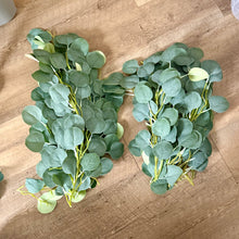 Load image into Gallery viewer, REES100-CH Mini Eucalyptus Swags