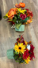 Load image into Gallery viewer, BRAC100-B Fall Centerpiece Arrangements