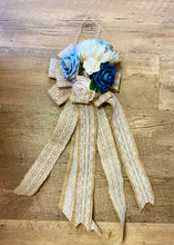 Load image into Gallery viewer, LIVI100-R Dusty/Navy Floral, Hanging Burlap Bow
