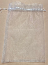 Load image into Gallery viewer, BOOK100-L White Organza Money Bag
