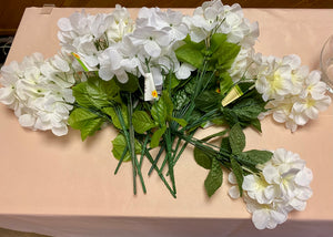LIVI100-D Off-White Floral Filler