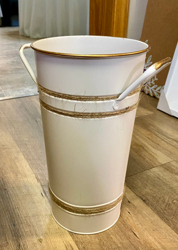 MESA100-C Off-White Metal Bucket, Gold Accent