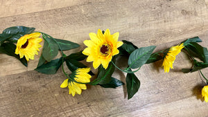 CARP100-Q Sunflower Garland