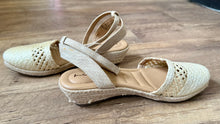 Load image into Gallery viewer, LYNN100-CH Wicker Sandal, Strappy Wedge. Size 8