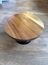 Load image into Gallery viewer, JUBAS-W 8.5” Wood Cake Stand