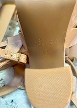 Load image into Gallery viewer, BENN100-M Nude/Cream High Heels. Size 7