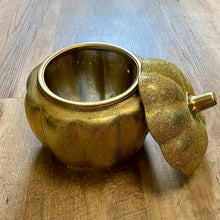 Load image into Gallery viewer, BRAC100-C Gold Glittery, Ceramic Pumpkin