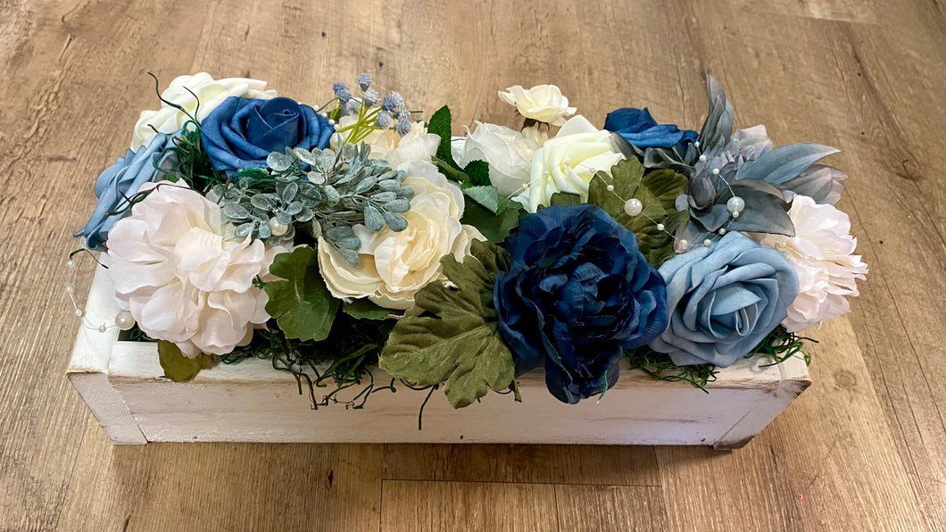 LIVI100-D 14 Dusty Blue Floral Centerpieces