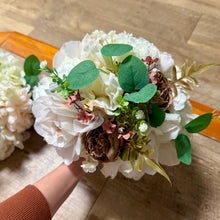 Load image into Gallery viewer, AGER100-D Ivory/Blush/Tan Floral Bouquet