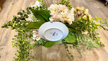 Load image into Gallery viewer, SZEK-C Floral Spray Arrangement