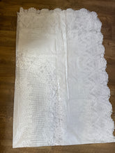 Load image into Gallery viewer, LYNN100-K Lace Vinyl, Rectangular Tablecloth
