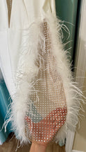 Load image into Gallery viewer, THOMPSON-F Long-Sleeve Feathered White Dress. Size 3X
