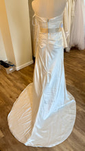 Load image into Gallery viewer, MERC200-A Ivory/Champagne Charmeuse Gown. Size 6 NWT