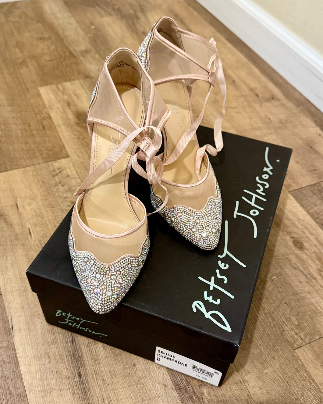 WILS300-C Champagne Rhinestone Heels. Size 8