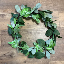 Load image into Gallery viewer, SPAYDE-S Greenery Wreath