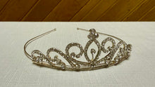 Load image into Gallery viewer, LUND100-L Costume Tiara