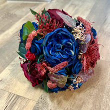 Load image into Gallery viewer, MCNE100-A Navy Blue &amp; Burgundy Bouquet