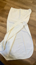 Load image into Gallery viewer, LUND100-C Straight Slip, Undergarment Skirt. Size L