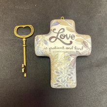 Load image into Gallery viewer, BEAN100-M CORINTHIANS 13:4 Cross Decor